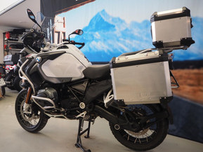 BMW R