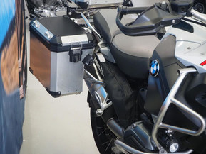 BMW R