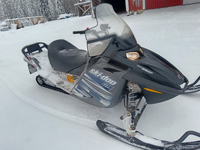 Ski-Doo Touring