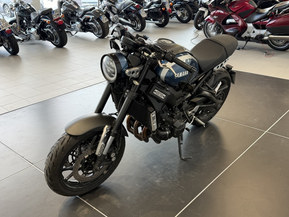 Yamaha XSR