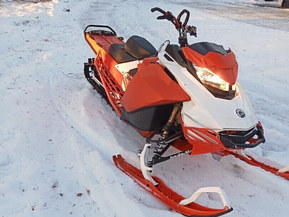 Ski-Doo Summit
