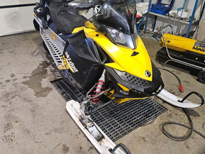 Ski-Doo TNT