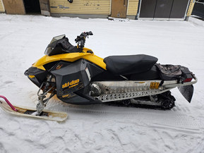 Ski-Doo MX Z