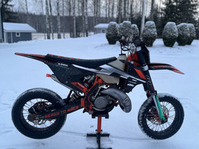 KTM 125