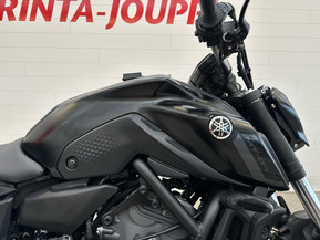 Yamaha MT-07