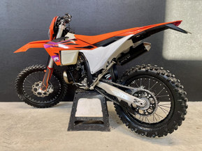 KTM 150