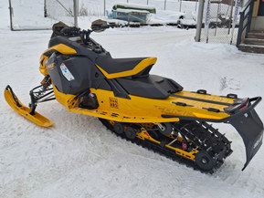 Ski-Doo MX Z