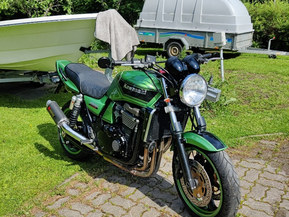 Kawasaki ZRX