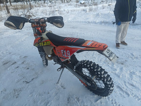 KTM 250
