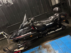 Ski-Doo Touring