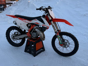 KTM 125