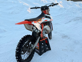 KTM 125