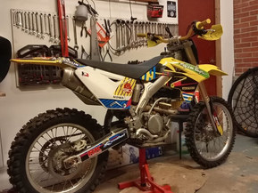 Suzuki RM-Z