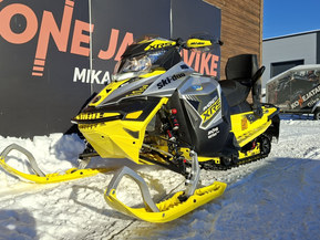 Ski-Doo MX Z
