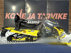 Ski-Doo MX Z