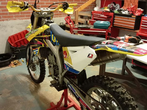 Suzuki RM-Z