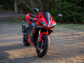Yamaha YZF-R1