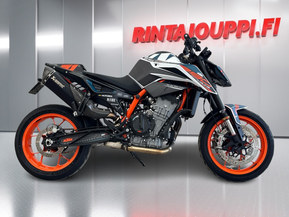 KTM 890