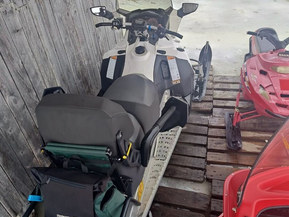 Ski-Doo Grand Touring