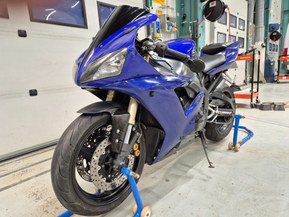Yamaha YZF-R1