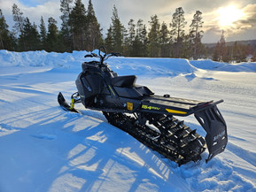 Ski-Doo Summit