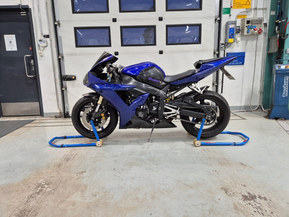 Yamaha YZF-R1