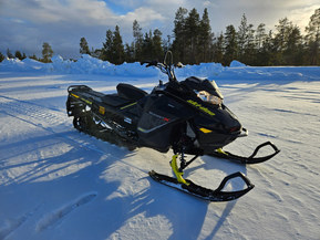Ski-Doo Summit