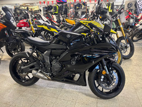 Yamaha YZF-R7