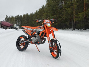 KTM 300