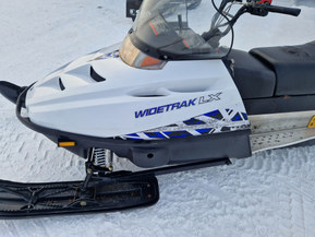 Polaris WideTrak LX