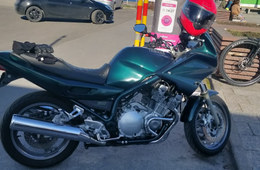 Yamaha XJ