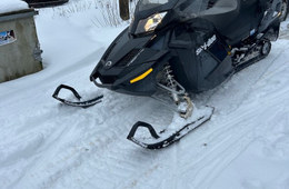 Ski-Doo Grand Touring
