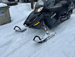 Ski-Doo Grand Touring