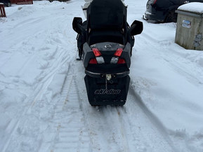 Ski-Doo Grand Touring