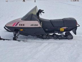 Ski-Doo Safari