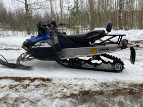 Polaris 550 LXT