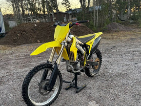 Suzuki RM-Z