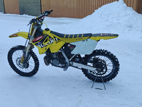 Suzuki RM