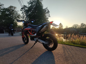 KTM 690