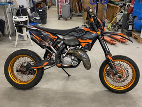 KTM 125