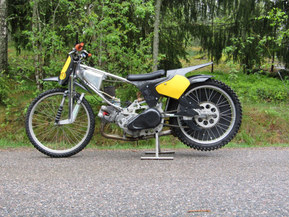 Muu merkki Muu malli