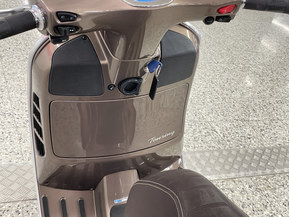 Vespa GTS