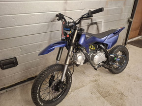 X-Motos Dirt Bike