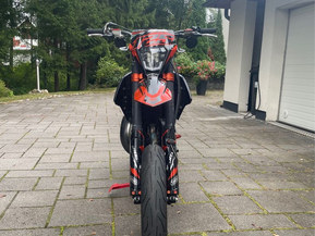 KTM 125