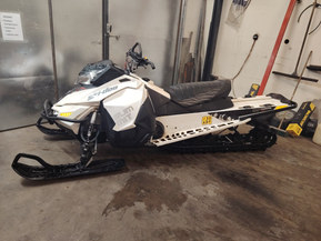 Ski-Doo Summit