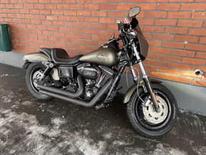 Harley-Davidson Dyna