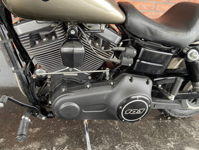 Harley-Davidson Dyna
