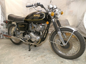 Norton Commando