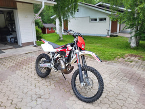 Husqvarna WR