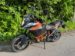 KTM 1050
